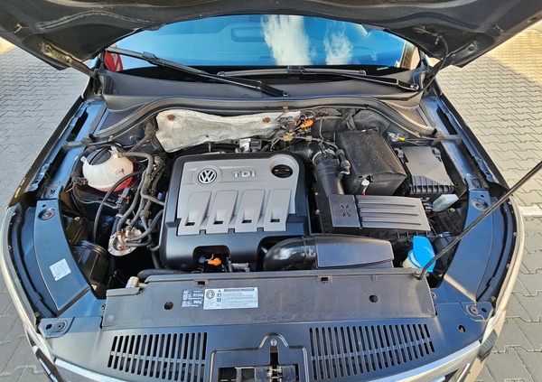 Volkswagen Tiguan cena 39990 przebieg: 198000, rok produkcji 2010 z Ozorków małe 301